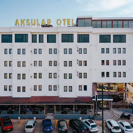 (1300 M²) с 4 спальней(-ями) и 1 ванной(-ыми) комнатой(-ами) в районе центр города Отель 4*